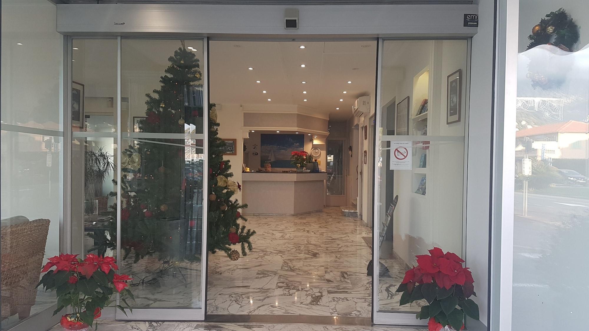 Hotel Le Dauphin Menton Eksteriør billede