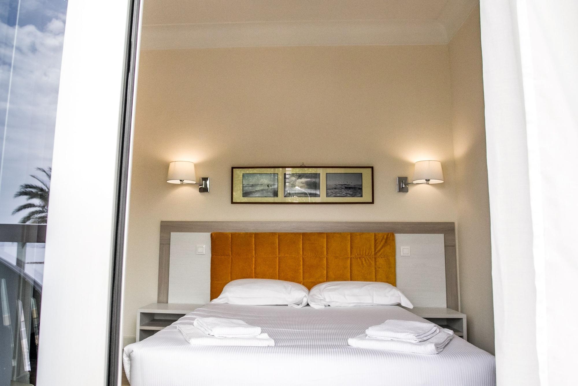 Hotel Le Dauphin Menton Eksteriør billede