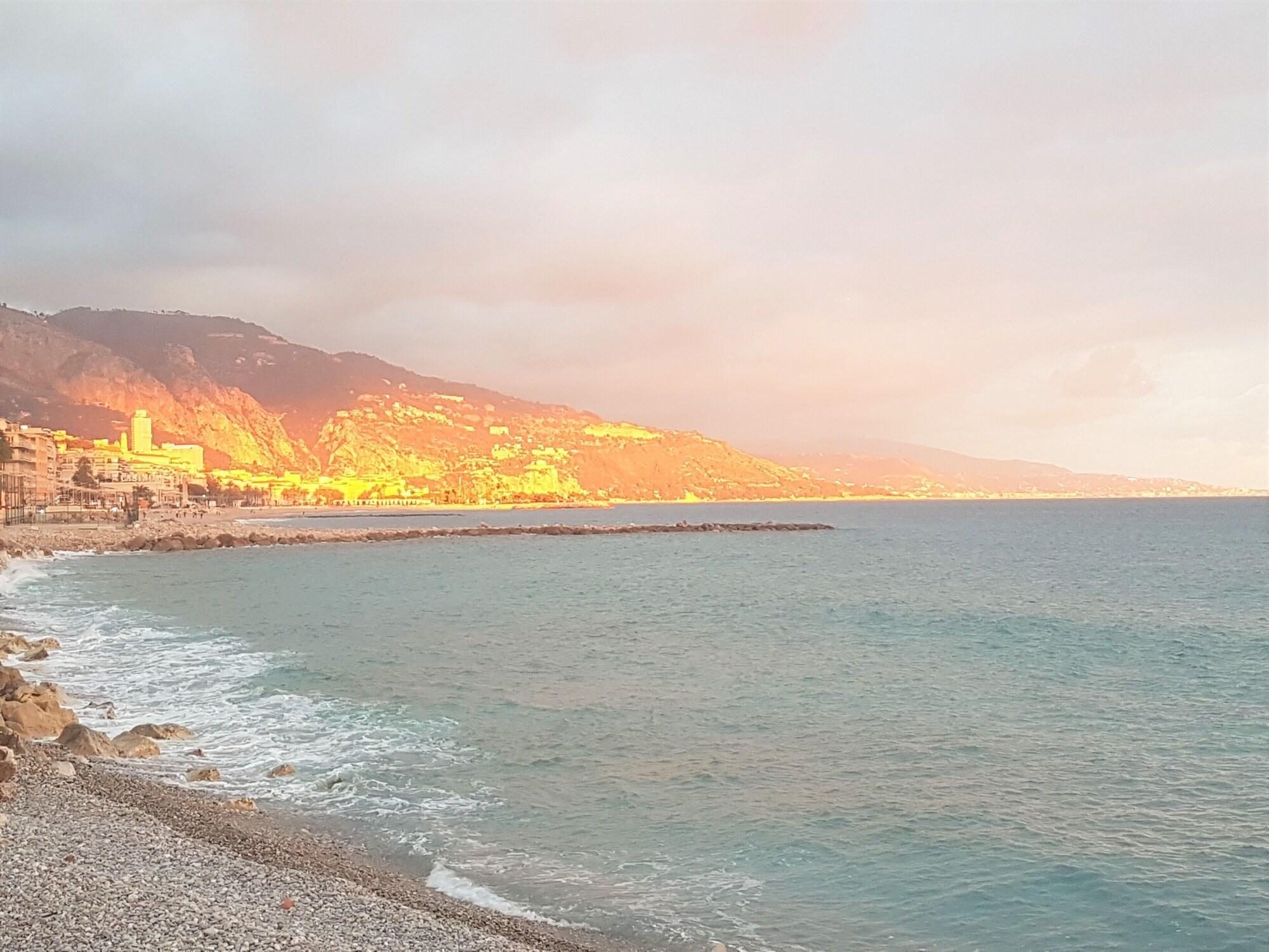 Hotel Le Dauphin Menton Eksteriør billede