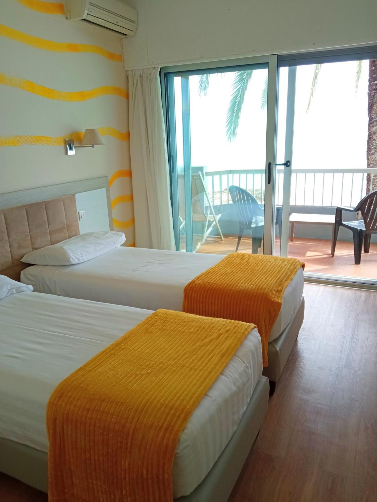 Hotel Le Dauphin Menton Eksteriør billede